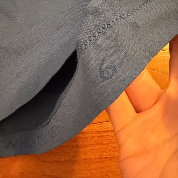 Women Lululemon Swiftly Tech Racerback Hip Length in Amalfi Blue Size 6 - Picture 4 of 6